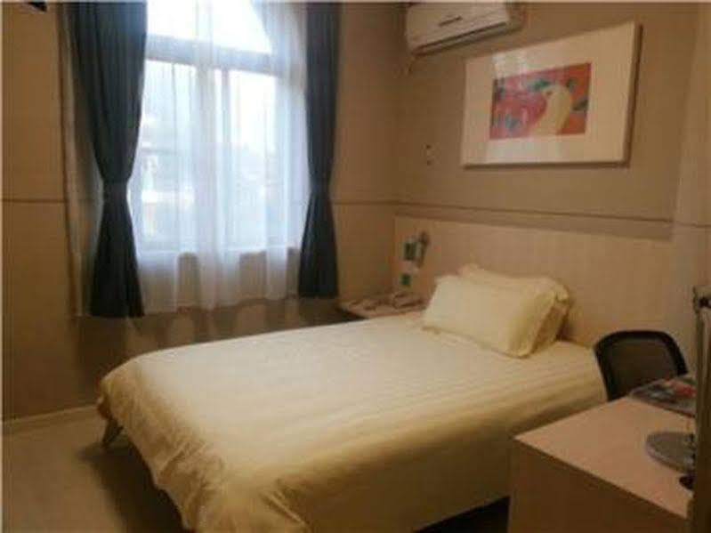 진장 인 칭위안 칭신 애비뉴 마운틴 뷰 호텔 외부 사진